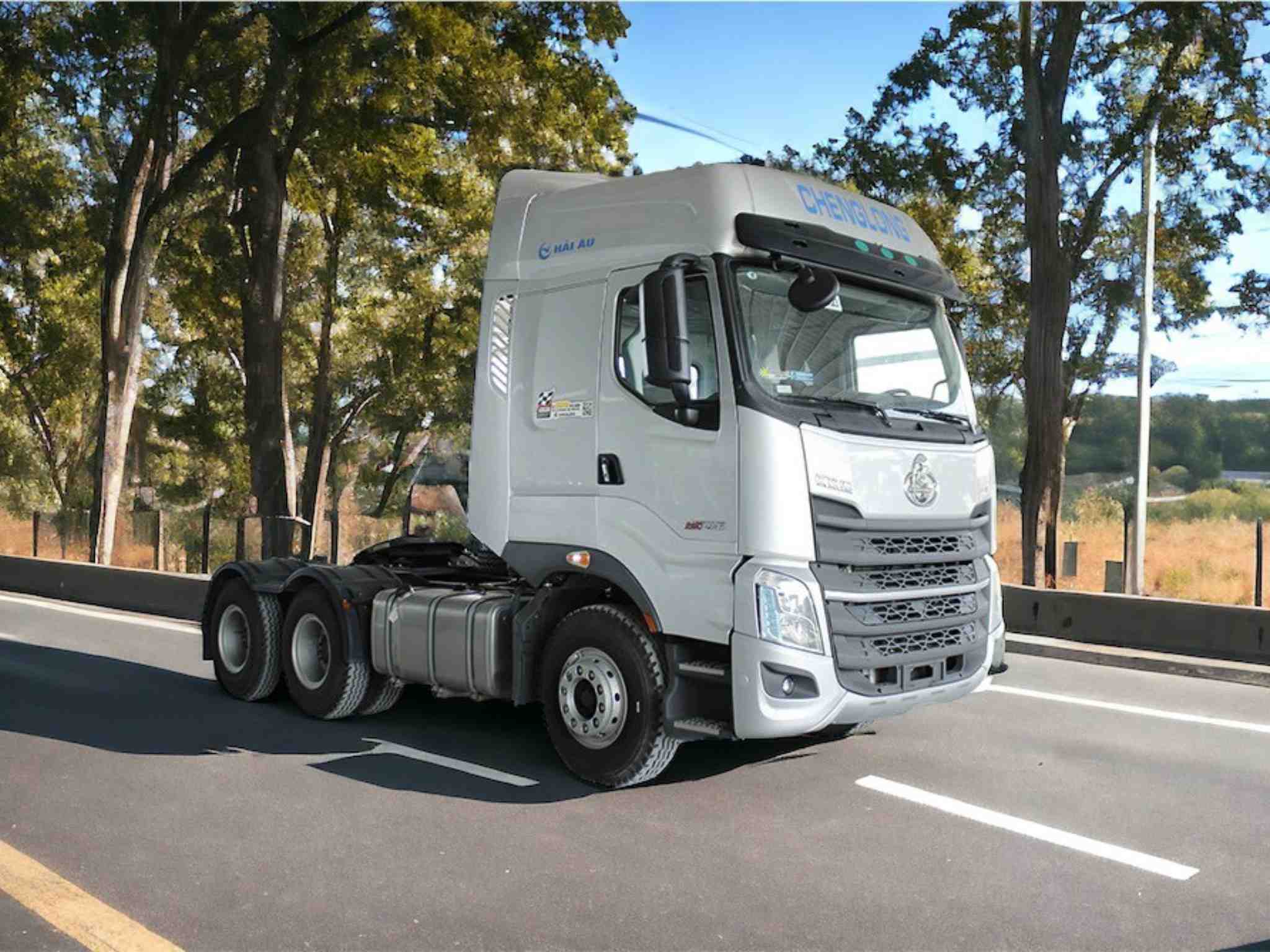 Xe Đầu Kéo Chenglong H7 385 HP Power